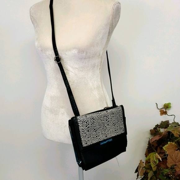 MARKS and Spencer Limited Ed Crossbody Bag NWT - Picture 2 of 14